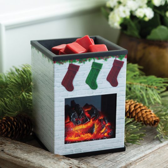 'Holiday Fireplace'