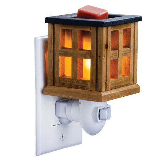 'Wood Lantern' - Pluggable